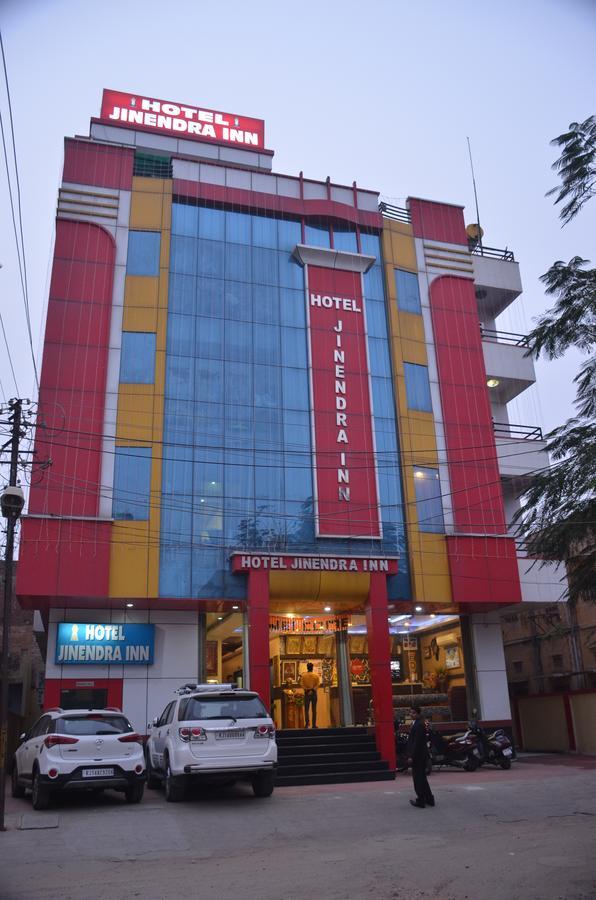 Hotel Jinendra Inn Dzsaipur Kültér fotó