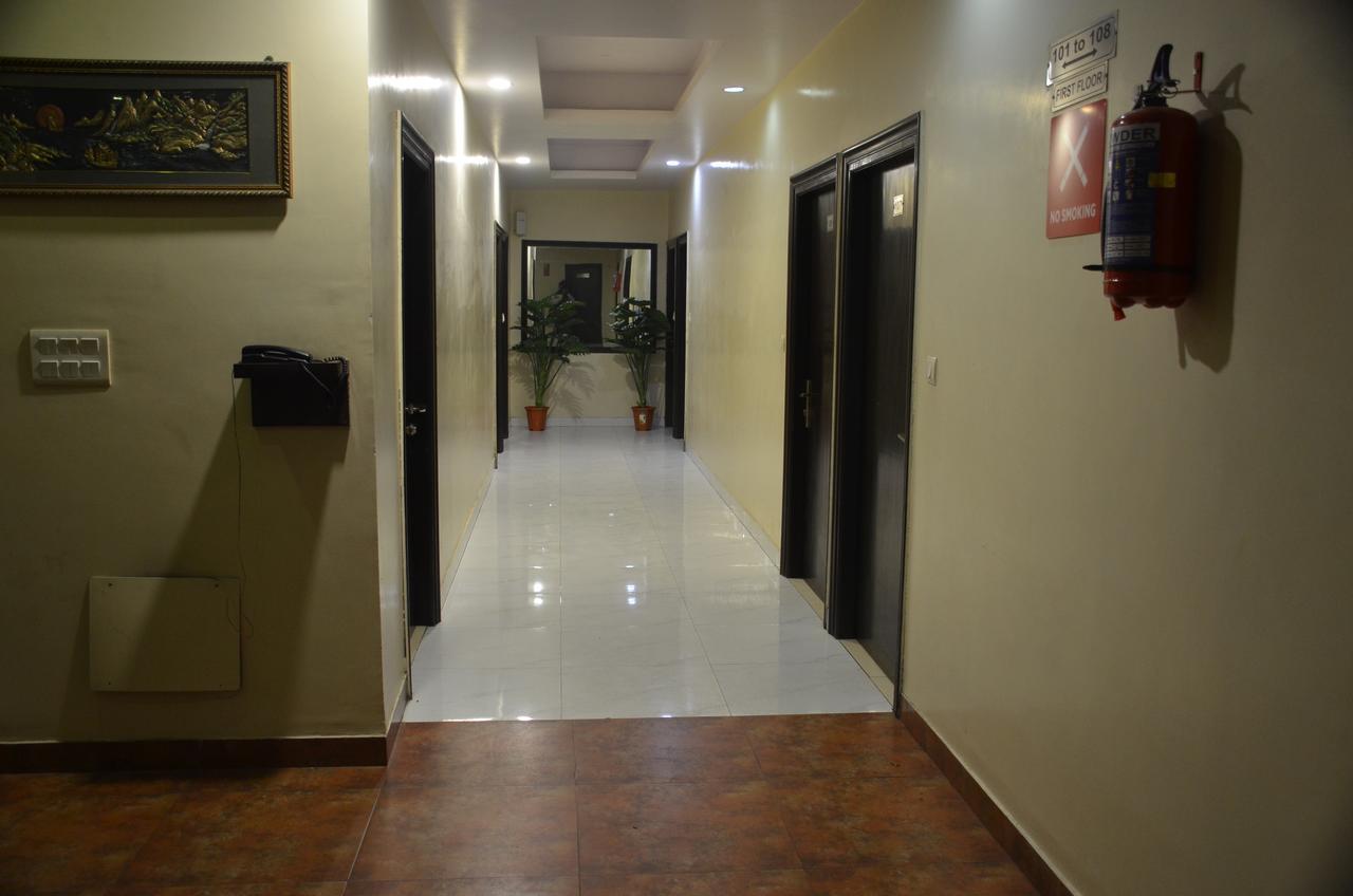 Hotel Jinendra Inn Dzsaipur Kültér fotó