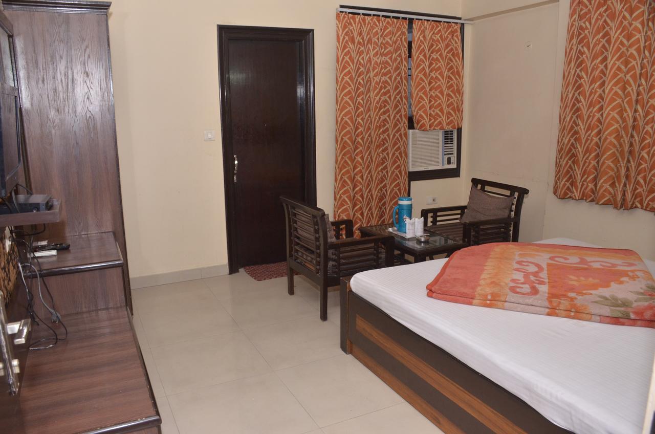 Hotel Jinendra Inn Dzsaipur Kültér fotó